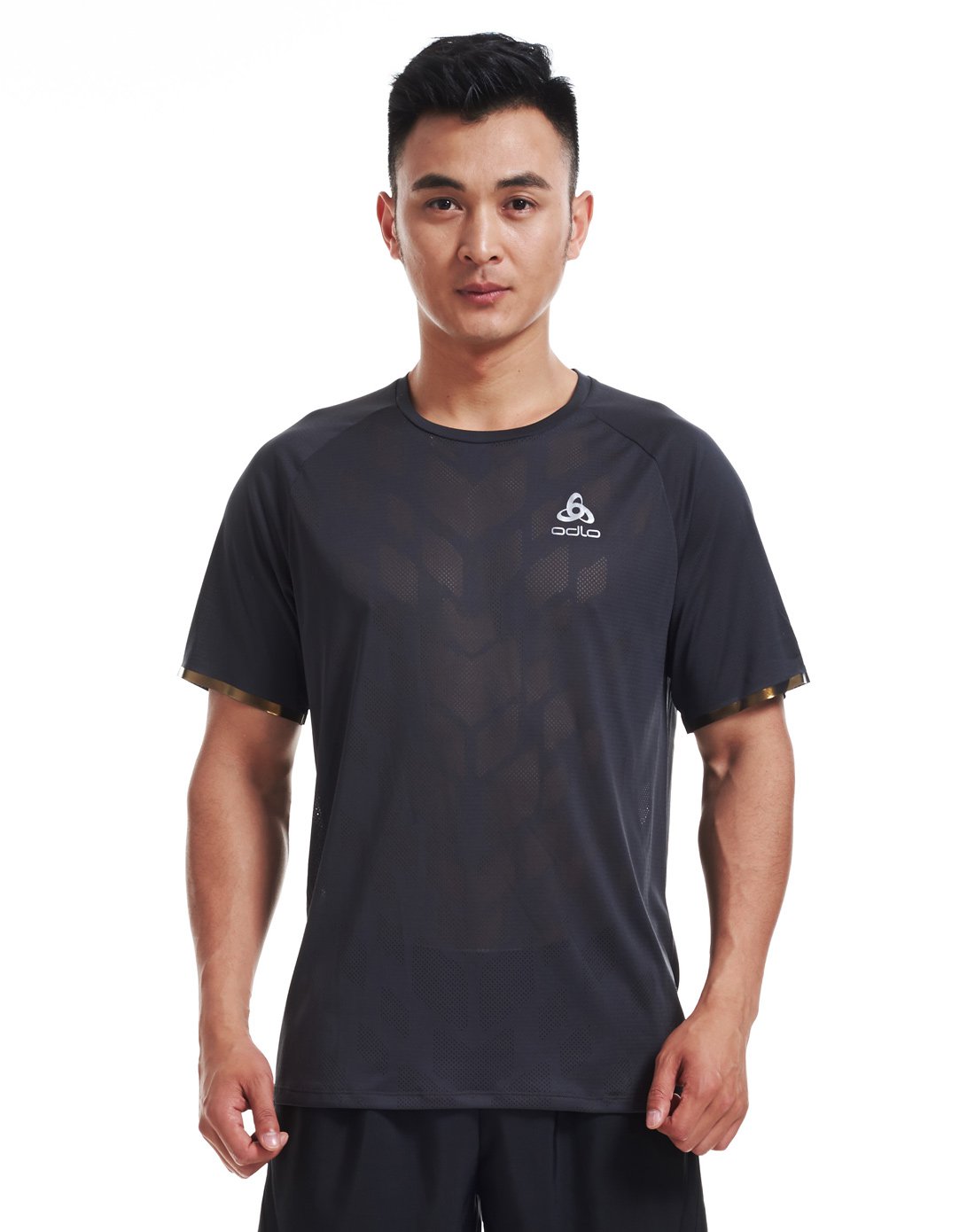 透风孔设计 男款石墨灰色短袖t恤 激光打孔轻薄面料