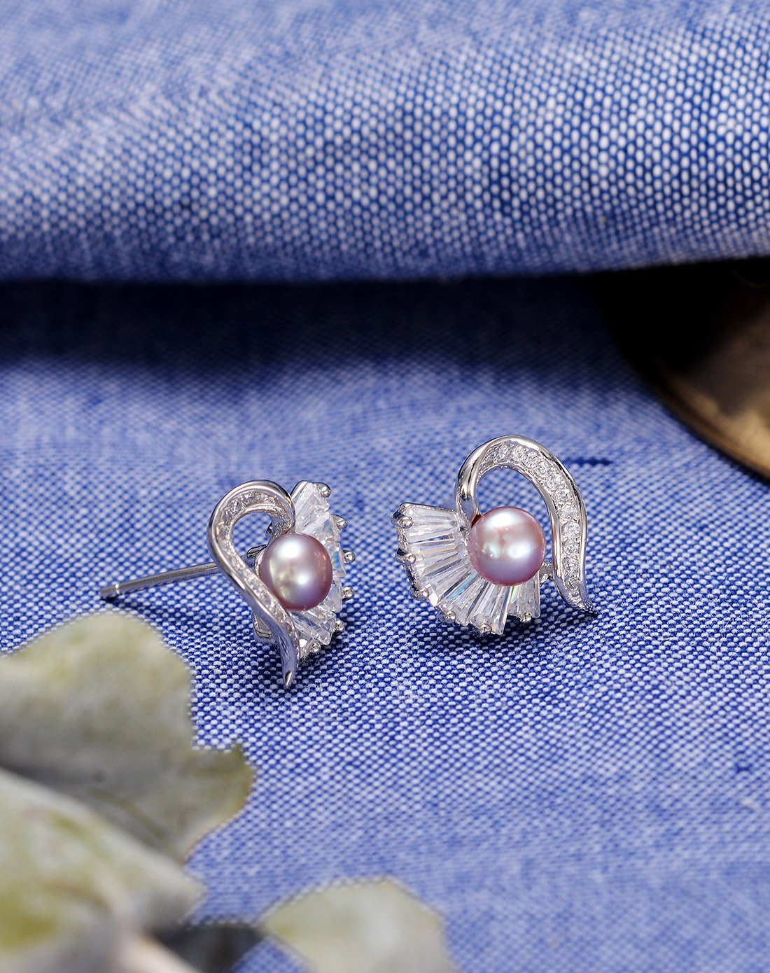 be in lover 凤尾花彩色天然珍珠s925银耳钉银色