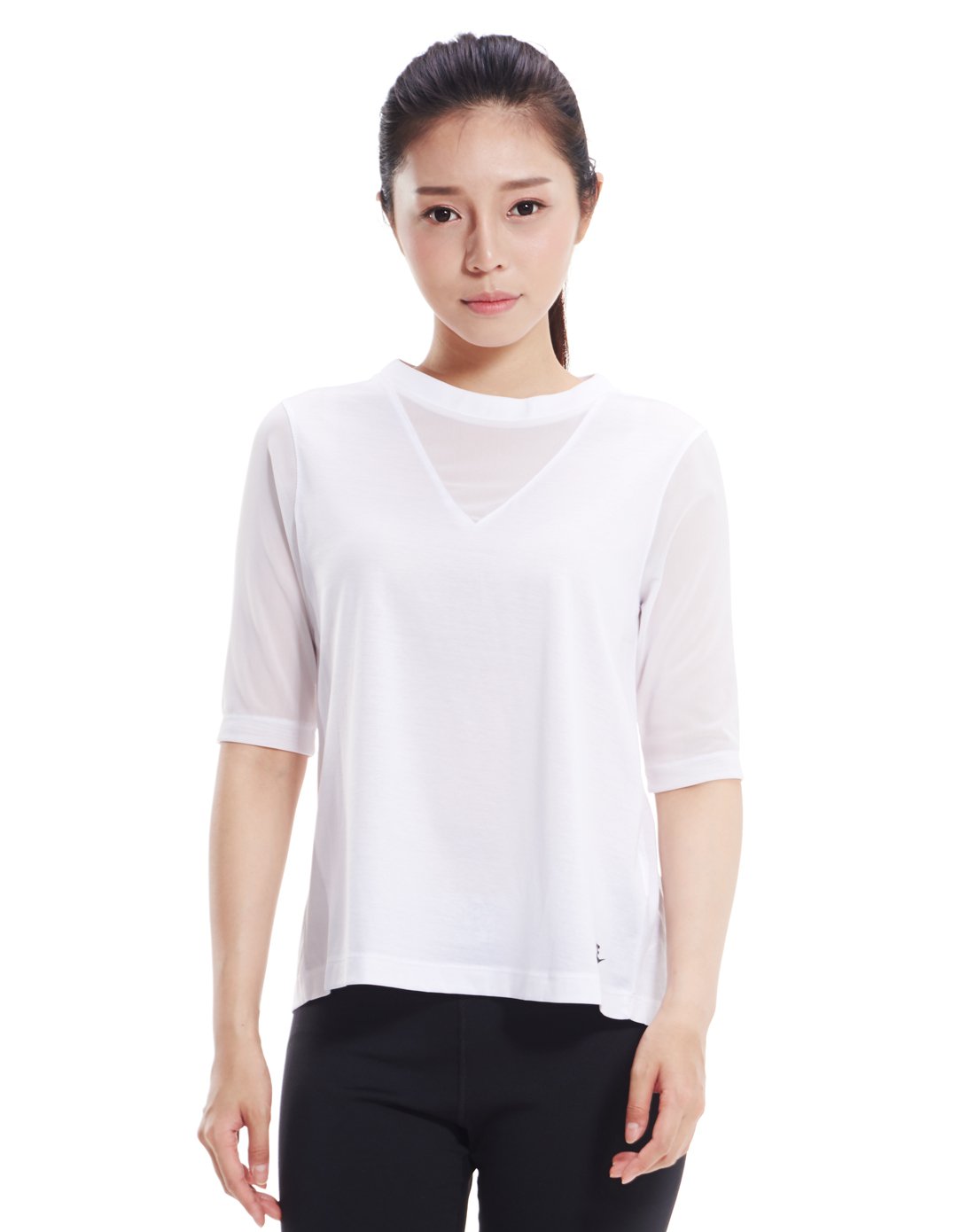 bnd 女款白色中袖t恤 运动休闲系列