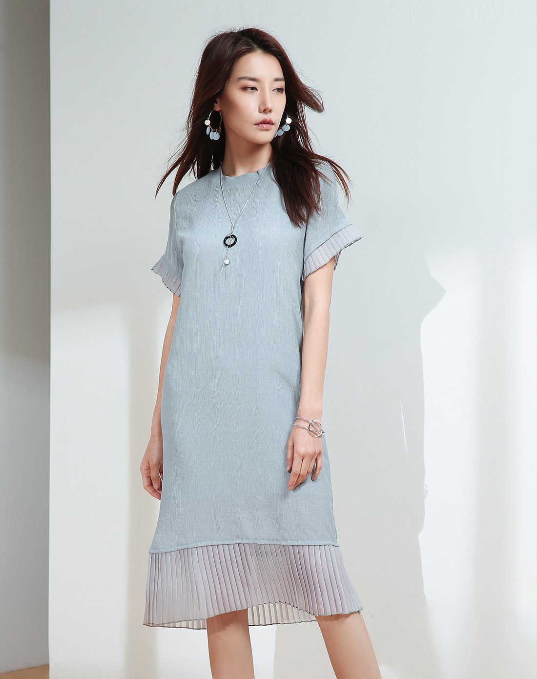 潮文化-卓雅玛设计师定制时尚拼接螺纹短袖连衣裙灰色sxea61806_唯品