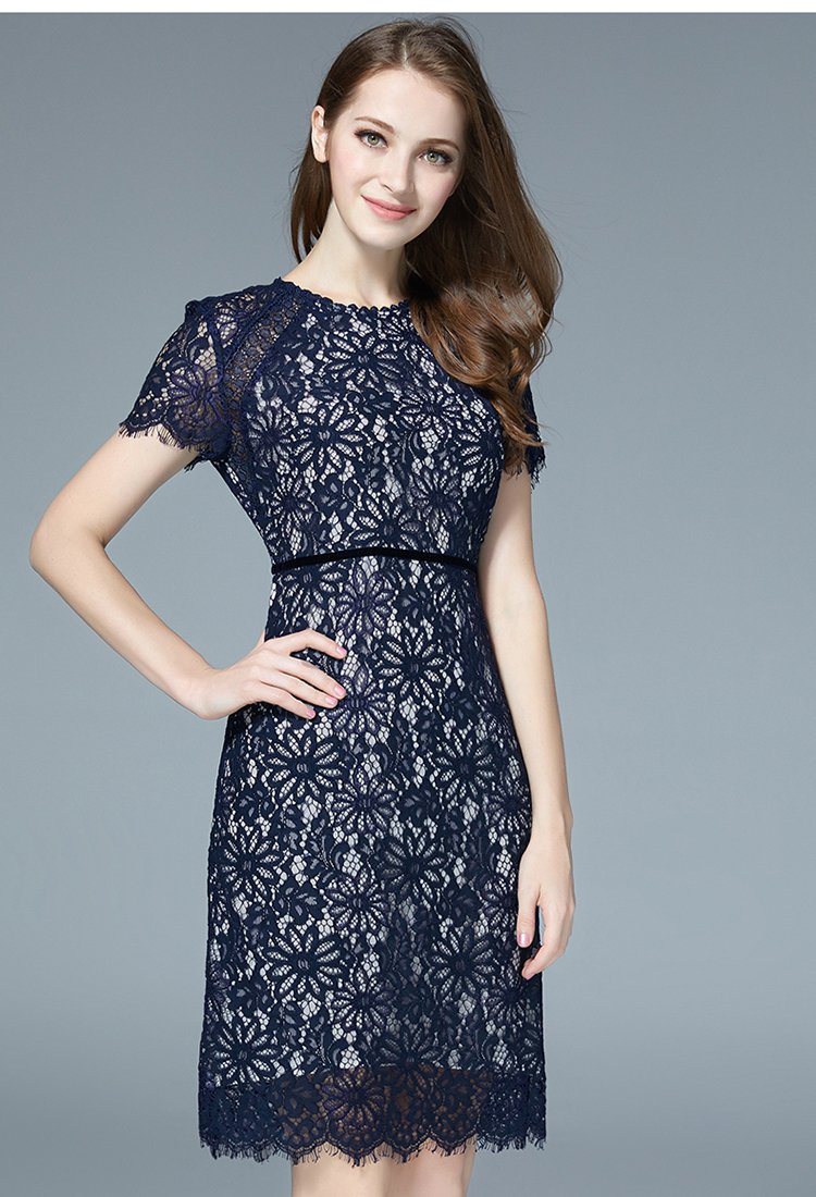 蓝色优雅收腰高端精致蕾丝连衣裙