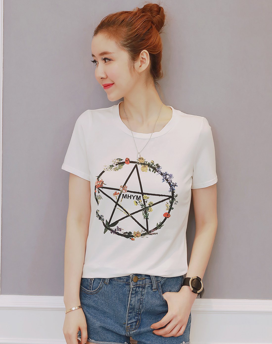 百搭基础圆领短袖印花休闲t恤女