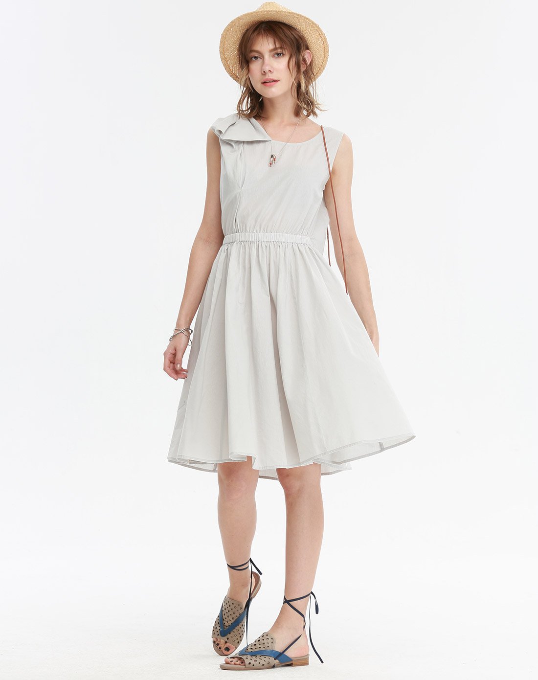 小清新x型棉麻连衣裙