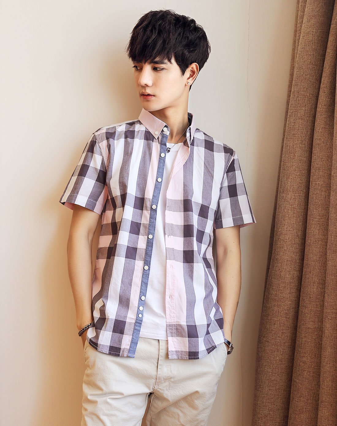 男款大格子短袖衬衫红白格