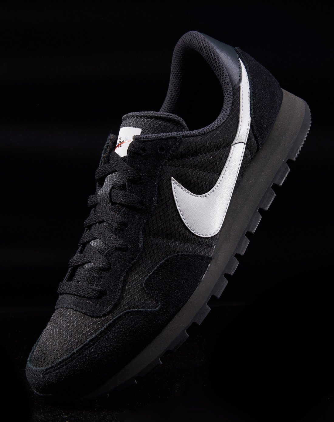 耐克nike pegasus 男款黑色运动鞋 运动休闲系列