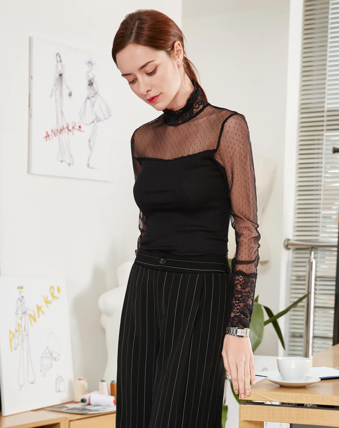 蕾丝镂空袖口性感薄纱透视上衣打底衫女