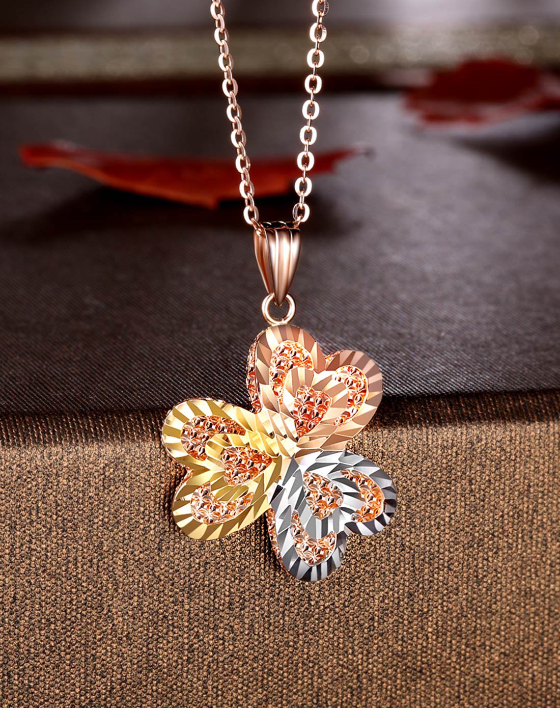 黛慕妮 18k金分色彩金吊坠(不含项链)