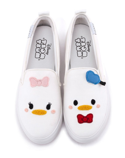 迪士尼disney卡通刺绣乐福小白鞋女休闲鞋