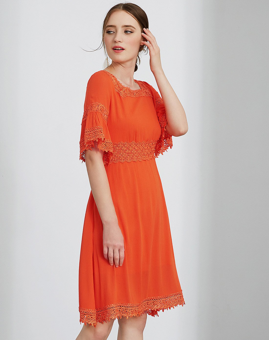 zimmur【清仓】橙红色简洁大方高端贵气修身连衣裙