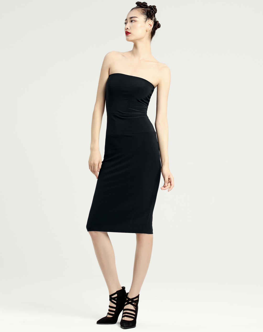 无肩带气质修身连衣裙