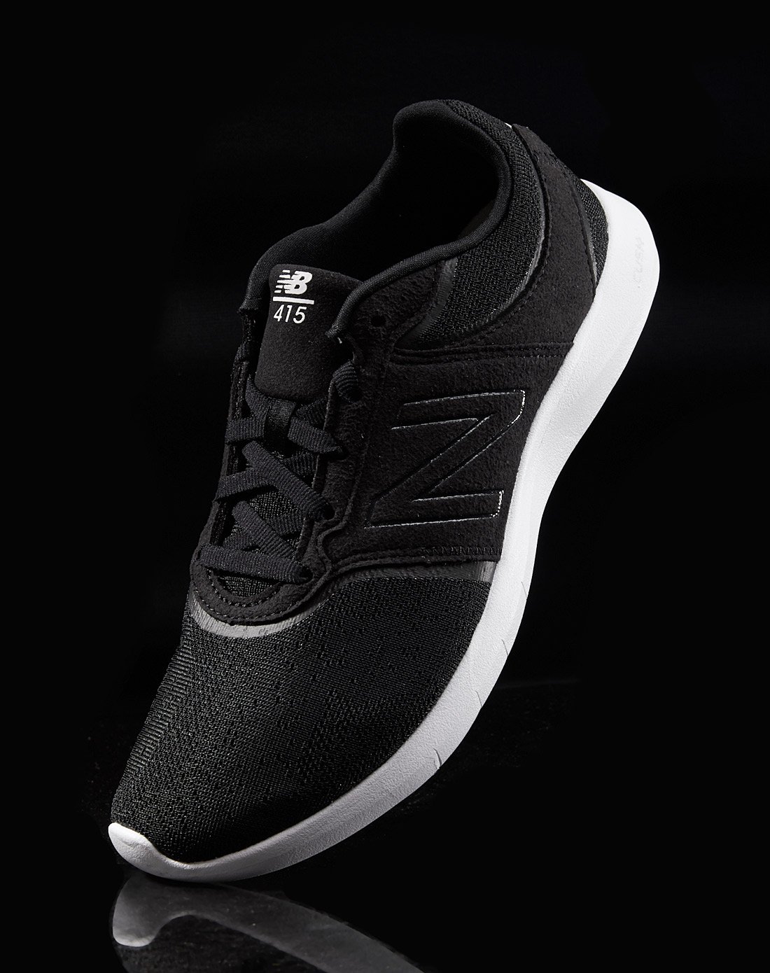 new balance cush  女款黑色跑步鞋 跑步系列