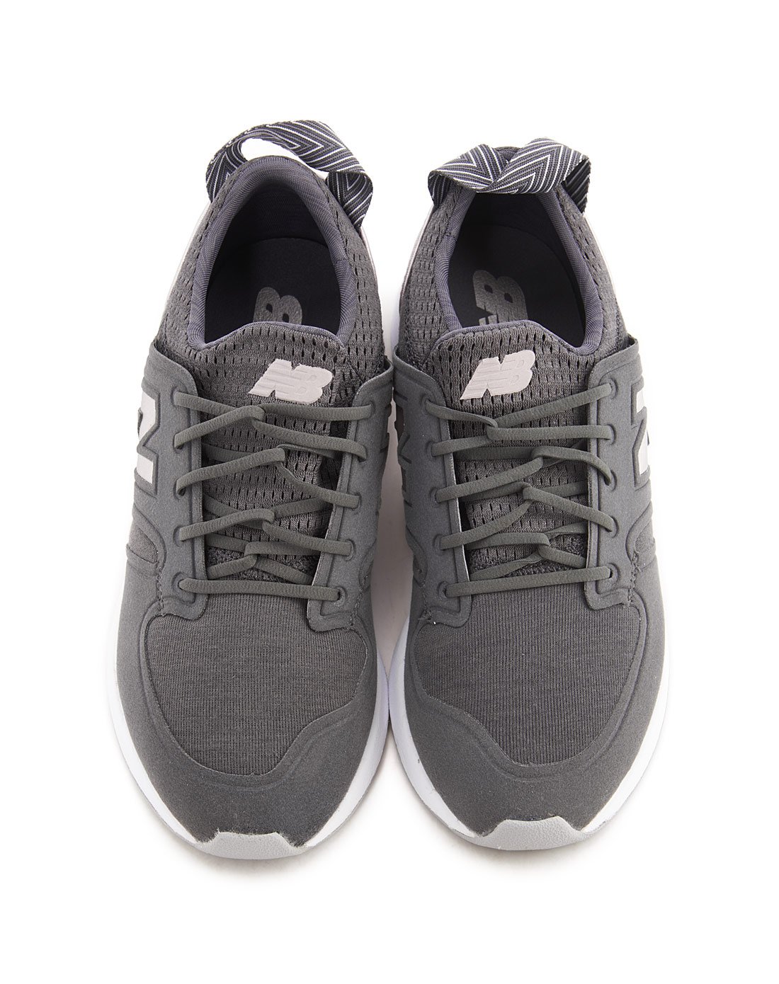 new balance 420系列 女款浅灰色运动鞋