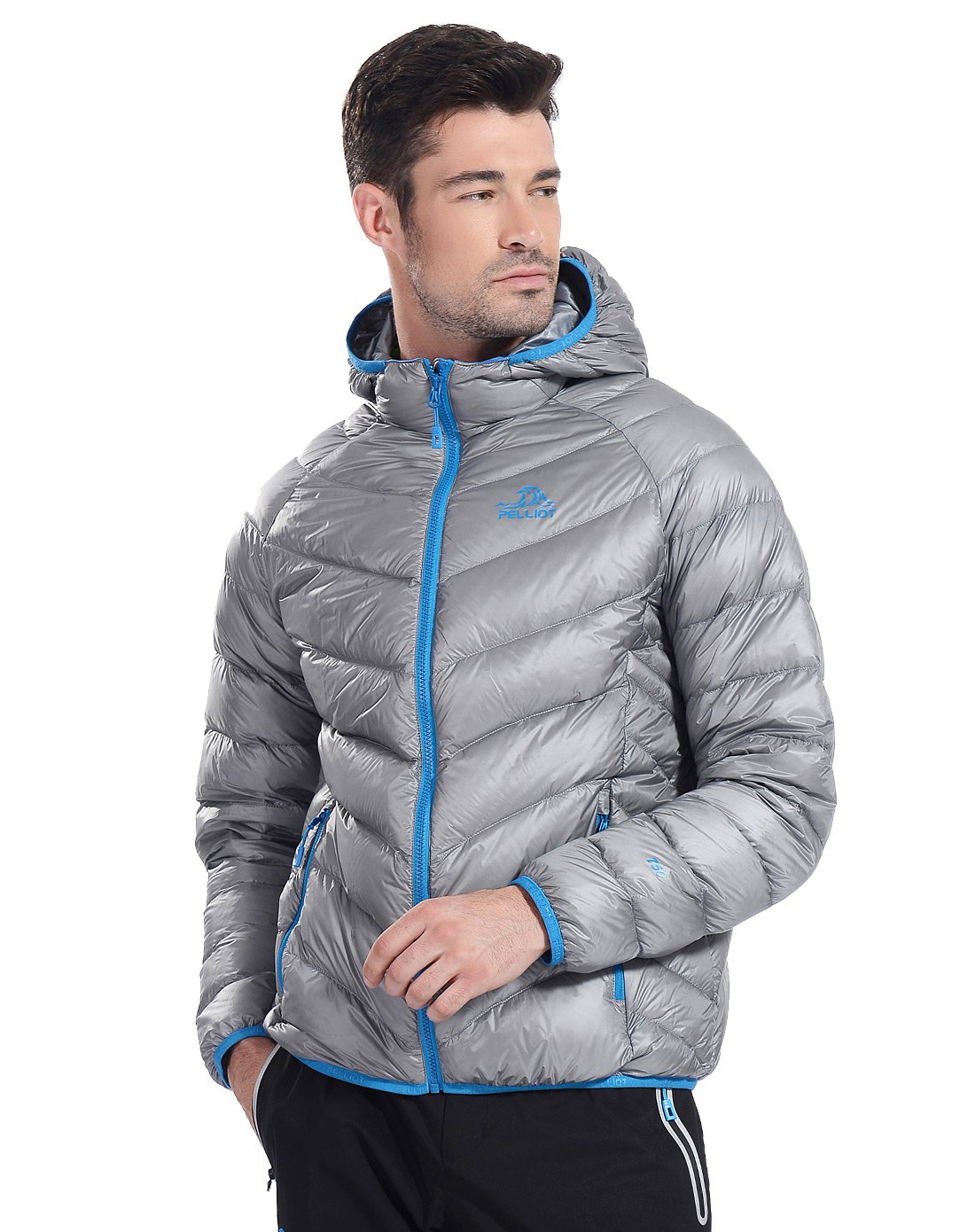 轻盈柔软 男款灰色白鹅绒保暖羽绒服