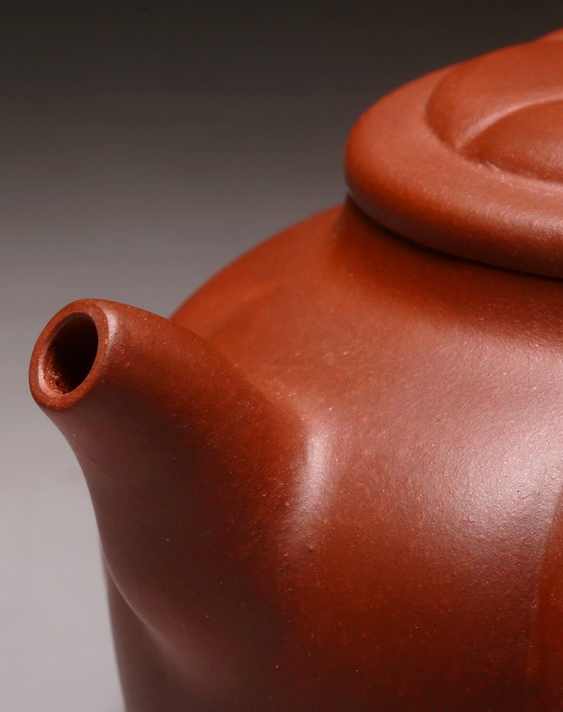 底槽清秋逸紫砂壶300cc(助理工艺美术师郭彩华)