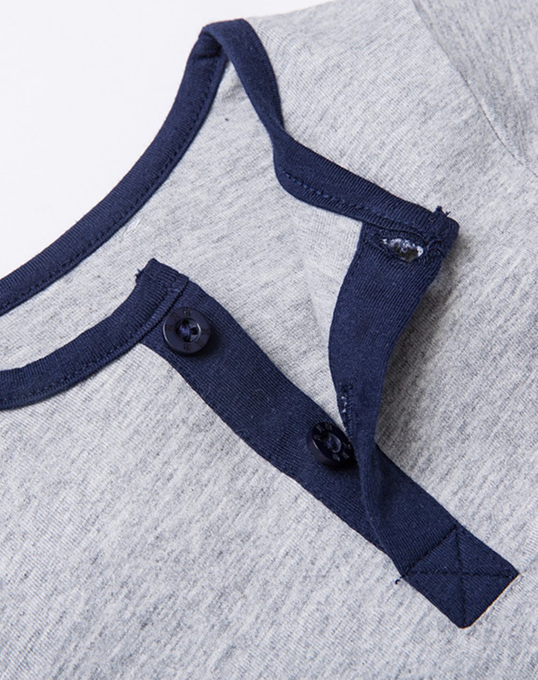 男童宝宝春秋儿童前开领t恤长袖上衣婴儿衣服