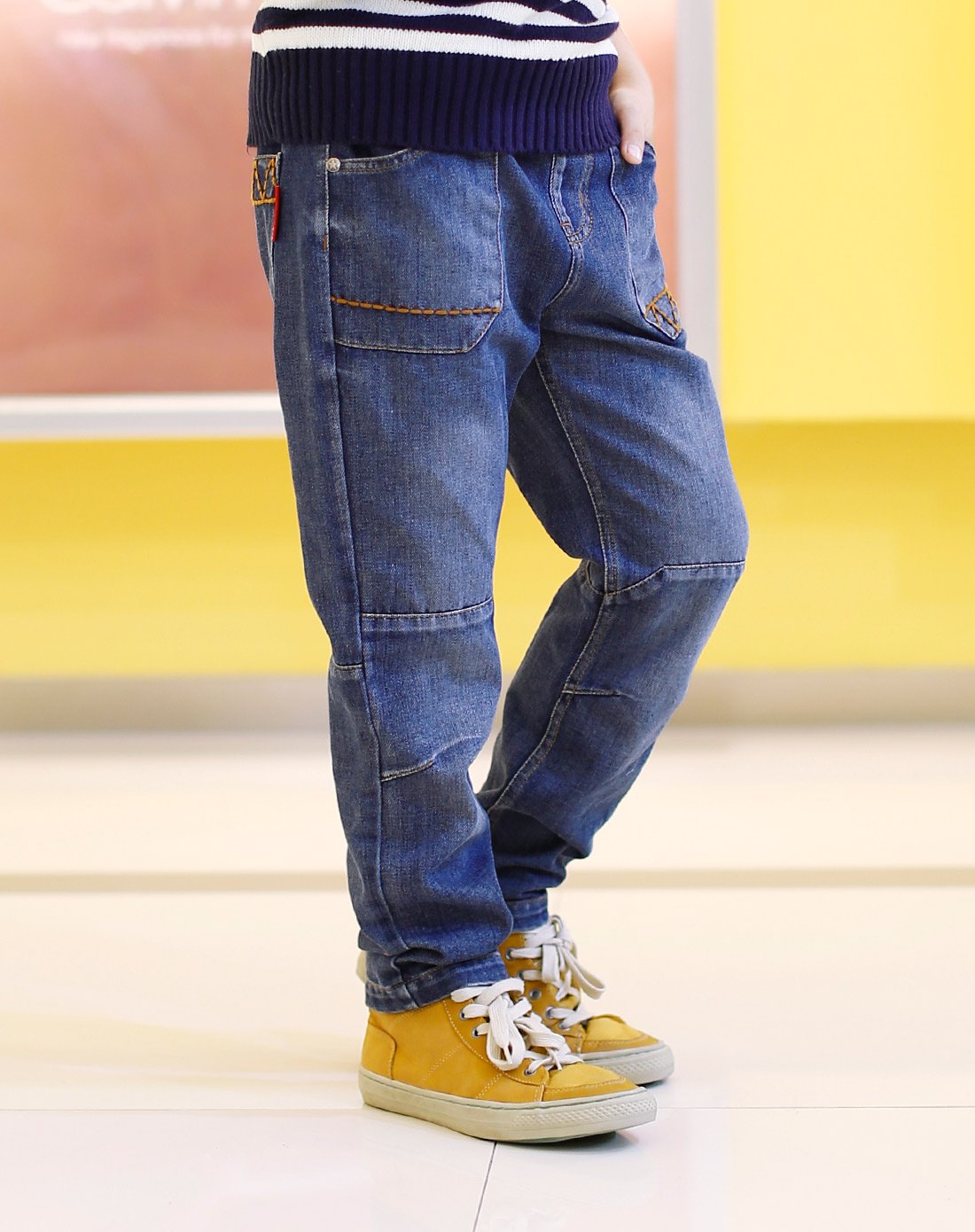 唯思凡童装长裤男童裤子男中大童春秋季纯棉牛仔裤120-170码