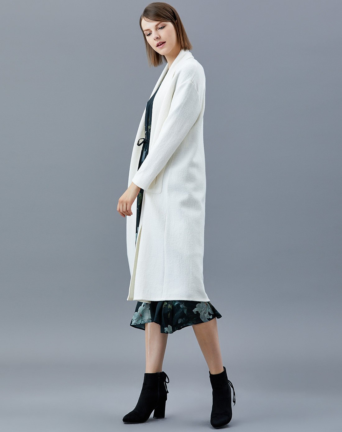 丝纷sifone女装特卖旗舰店优雅名媛披肩领百搭纯色秋款女式外套f73740