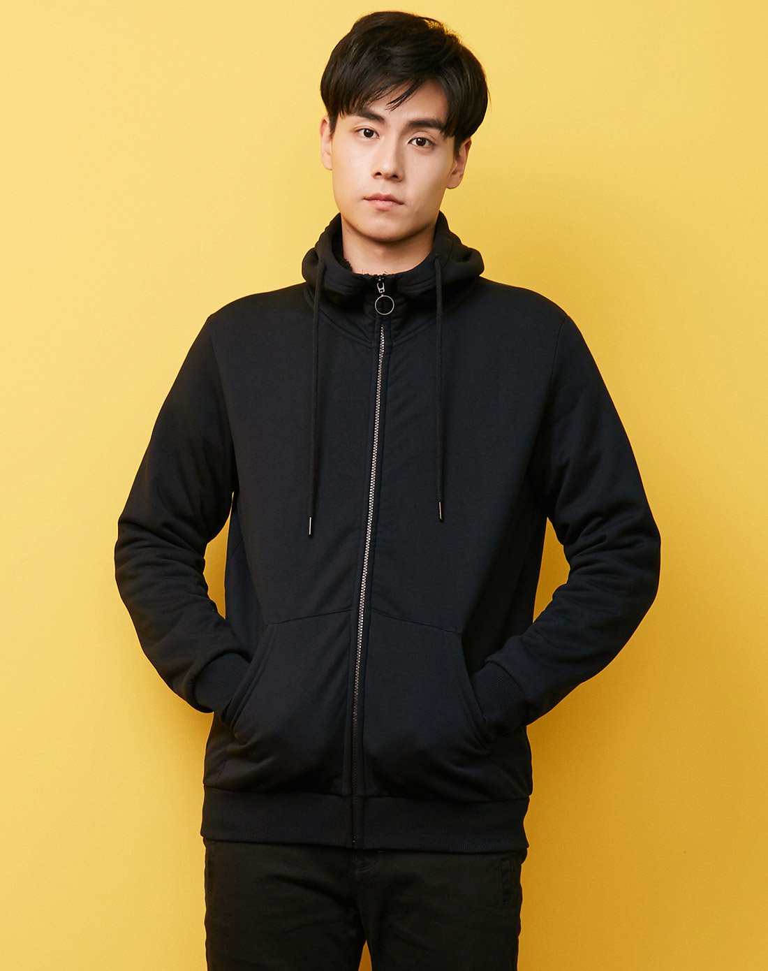 美特斯邦威胡一天明星同款男加绒学院卫衣