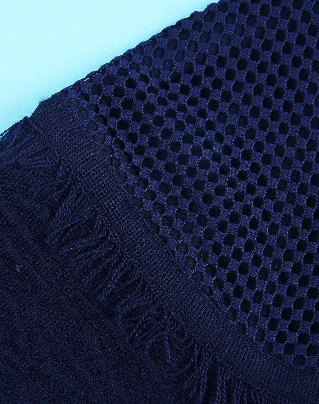 秋装时尚纹络圆领网纱羊毛针织衫女