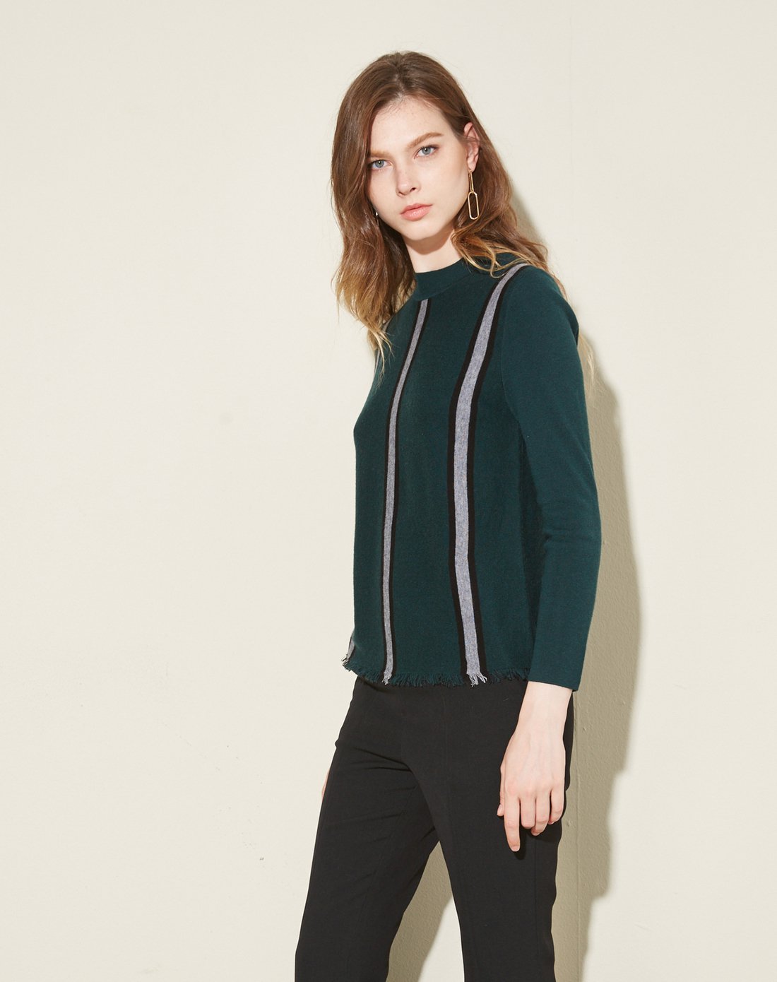 juzui/玖姿冬装新款竖条纹通勤套头圆领修身百搭女式毛衫女