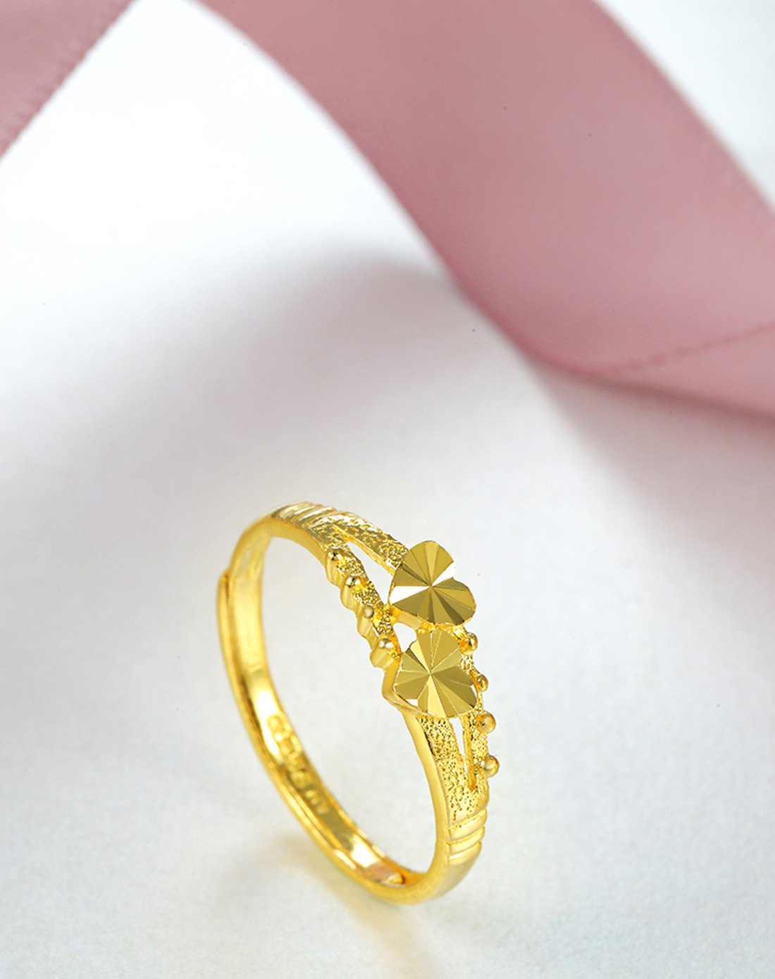 萃华 足金两心相悦足金戒指婚戒(计价)