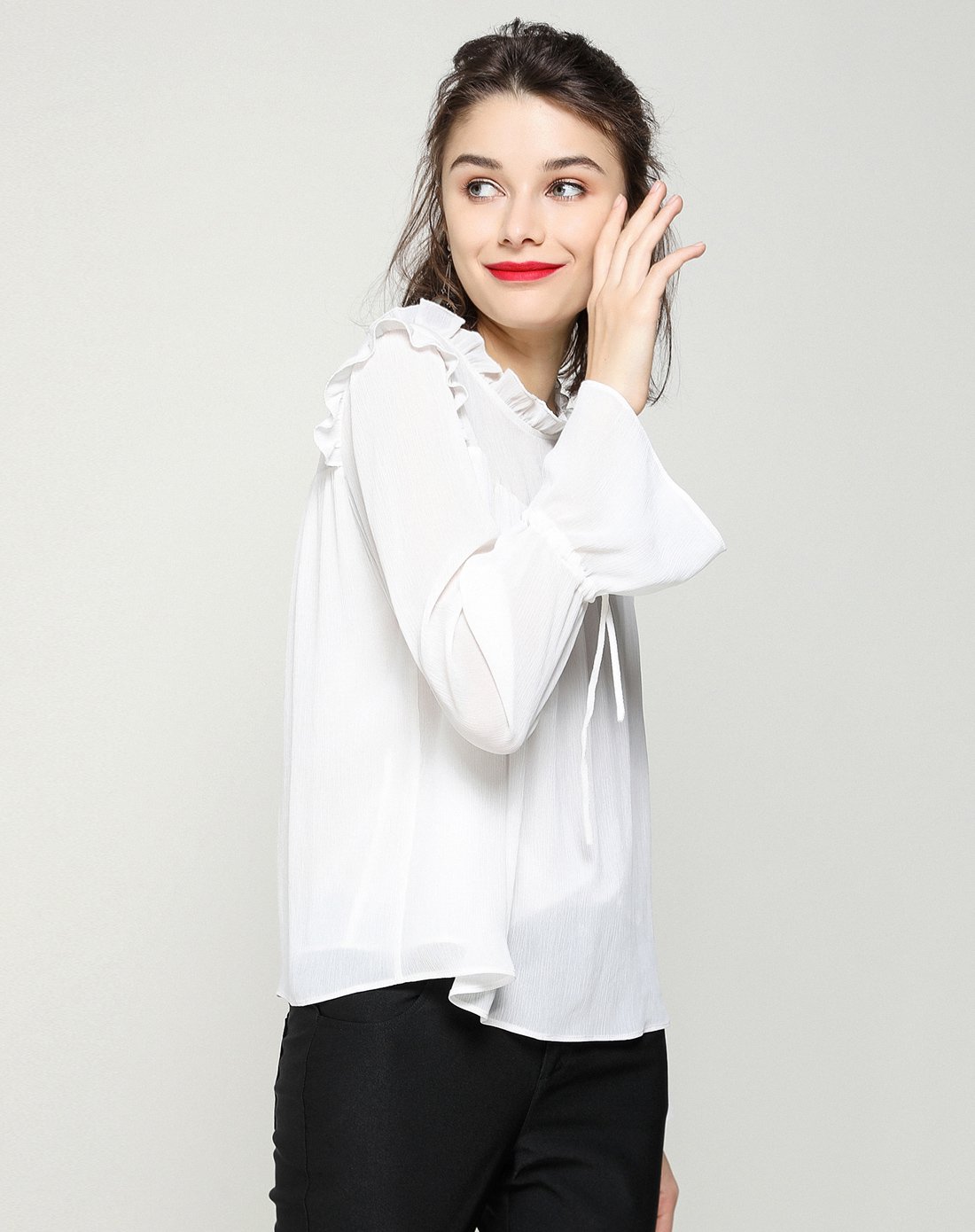 甜美花边系带袖口纯色褶皱雪纺秋款衬衫