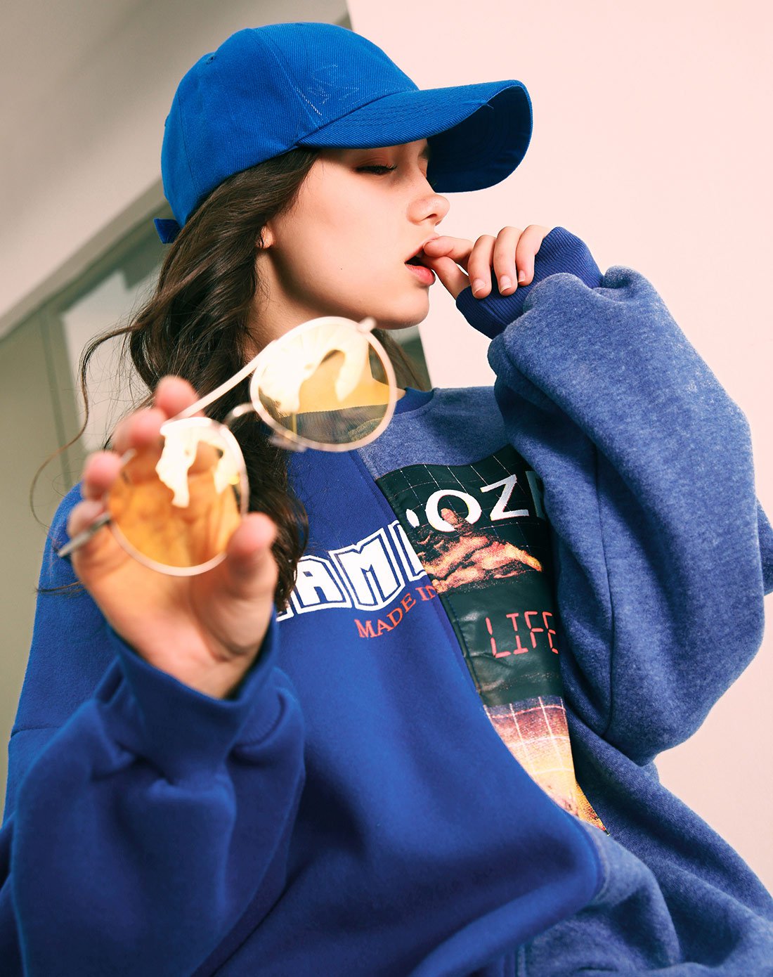 学院风复古前卫时尚长袖宽松卫衣