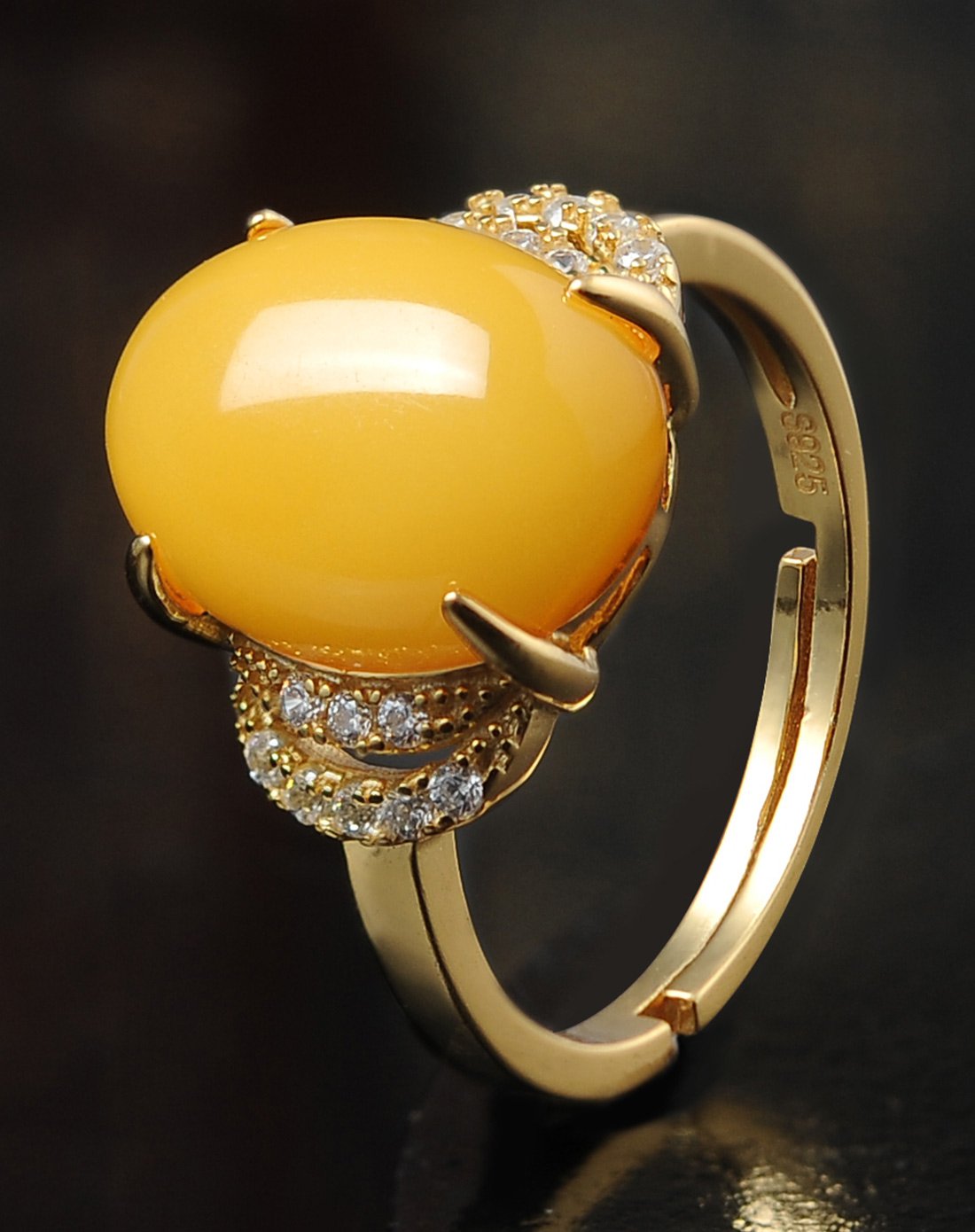 亿珍阁 925银镶琥珀蜜蜡戒指鸡油黄蛋面女戒13-15#圈口附证书