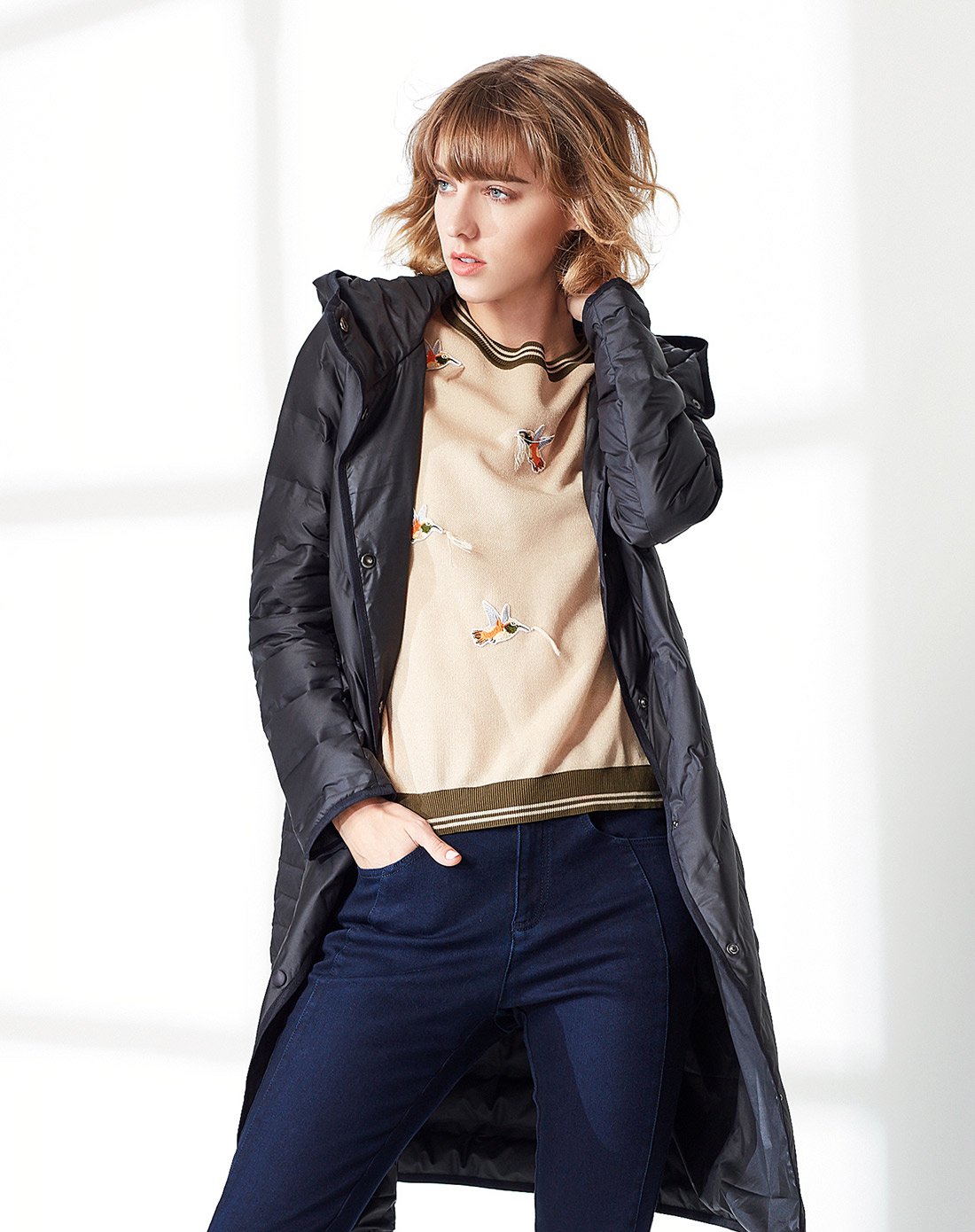 naersi/娜尔思2017年冬季新款中长款羽绒服连帽保暖加厚茧型女装