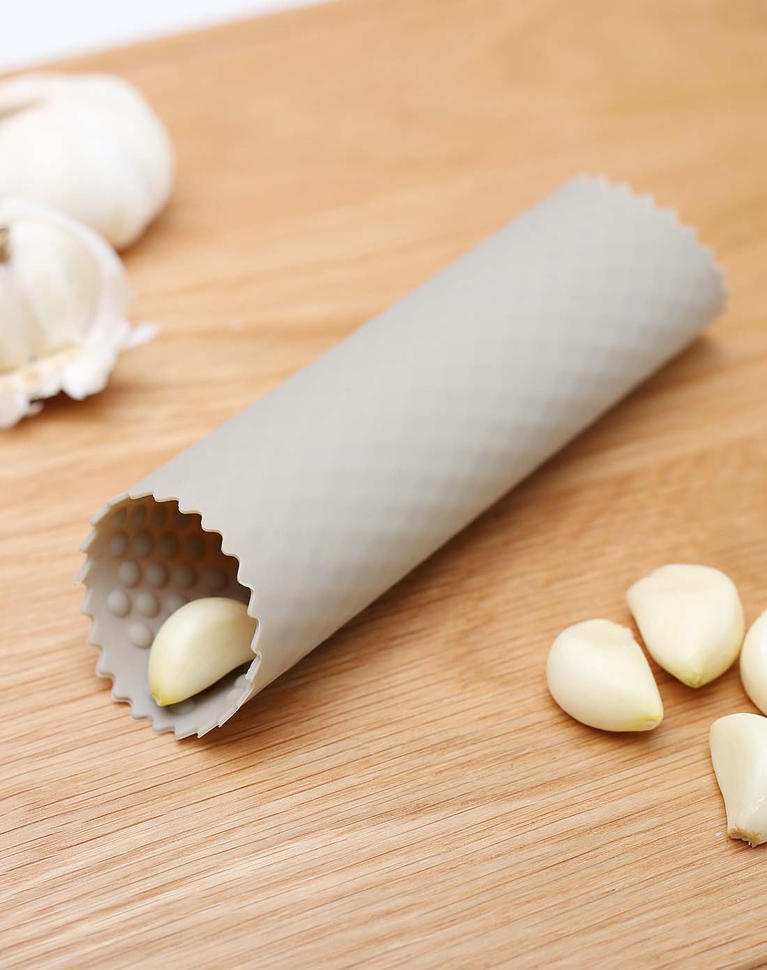 厨房硅胶手动大蒜搓皮器