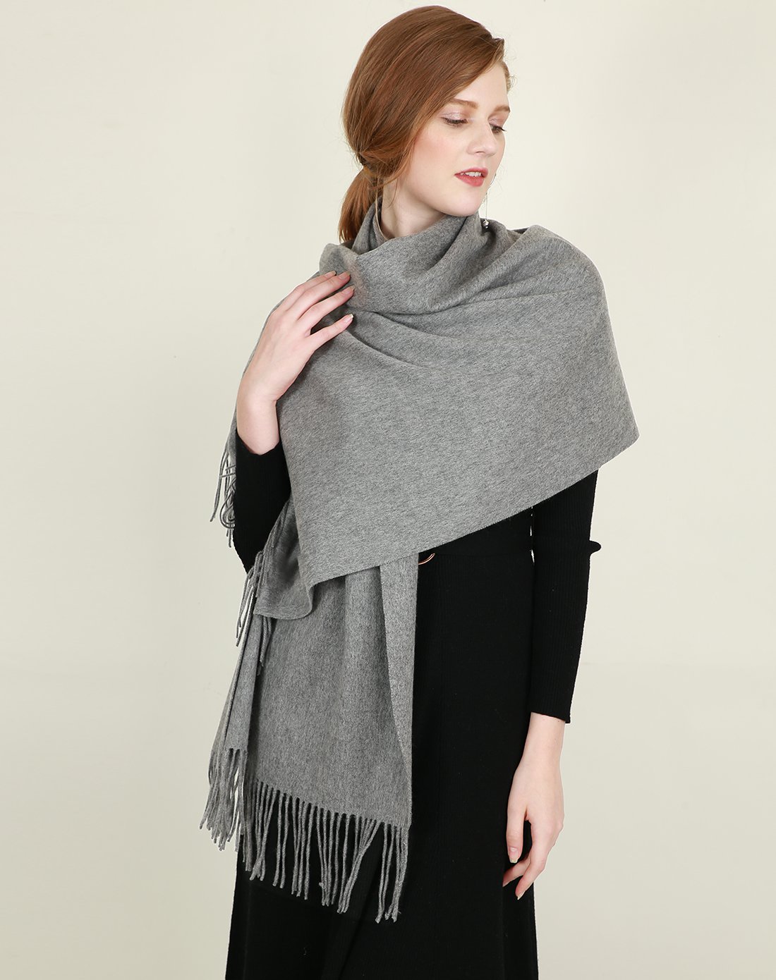 兆君男女通用羊毛防风围巾超大素色保暖披肩