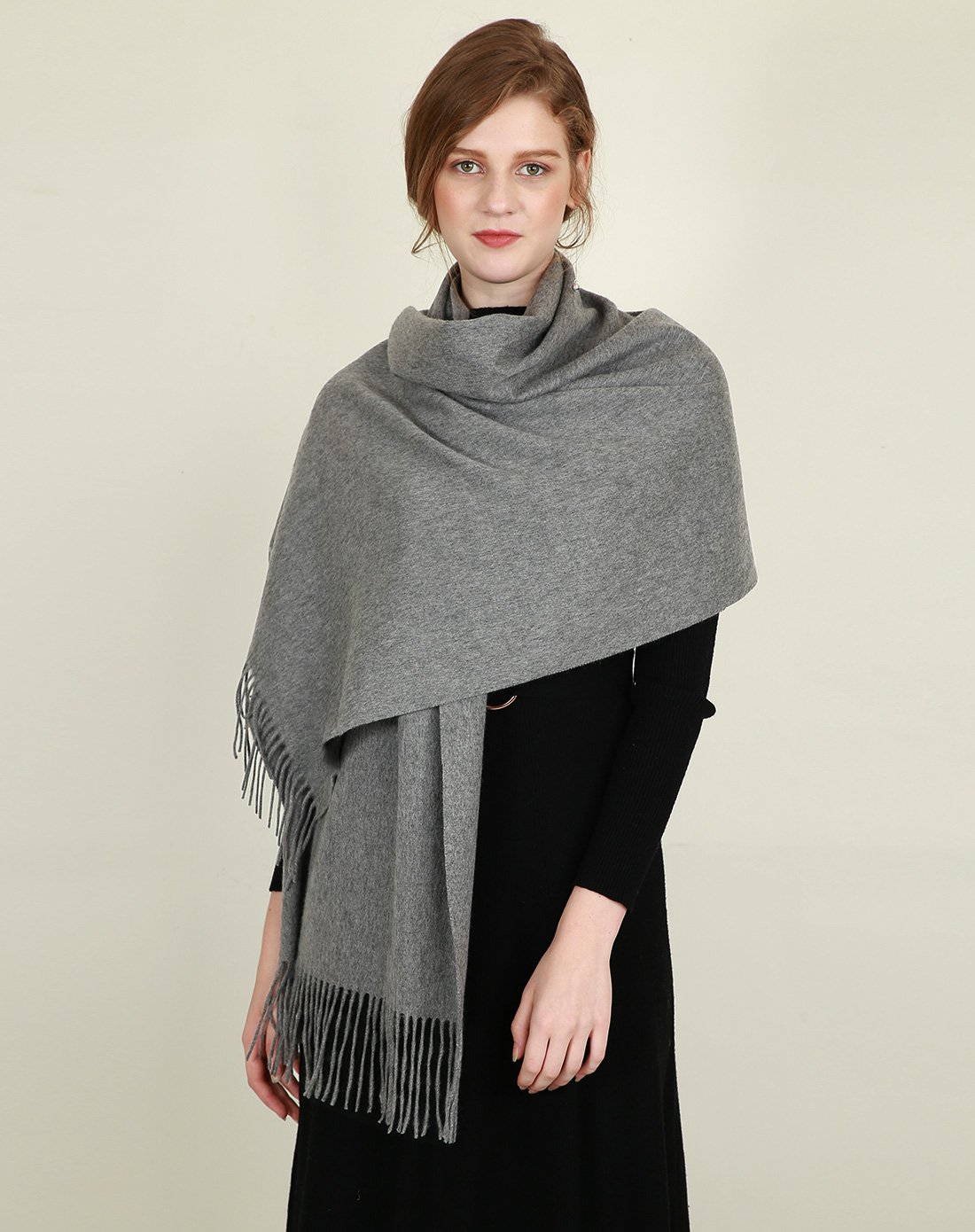 兆君男女通用羊毛防风围巾超大素色保暖披肩