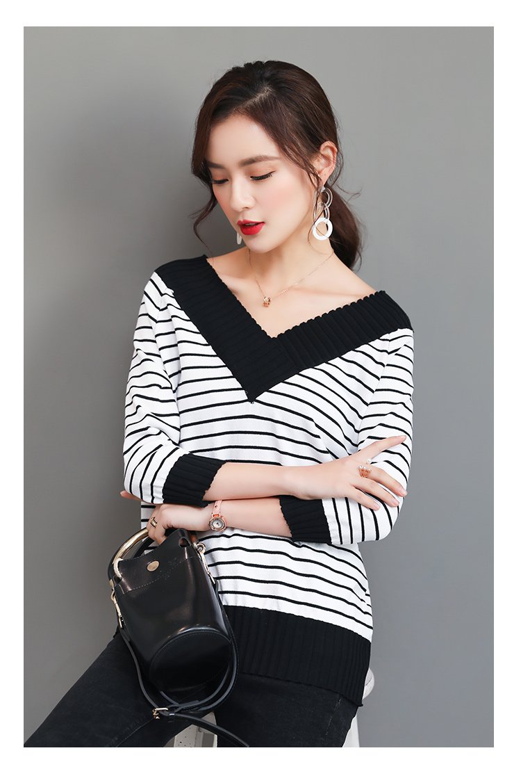 v字领条纹针织衫
