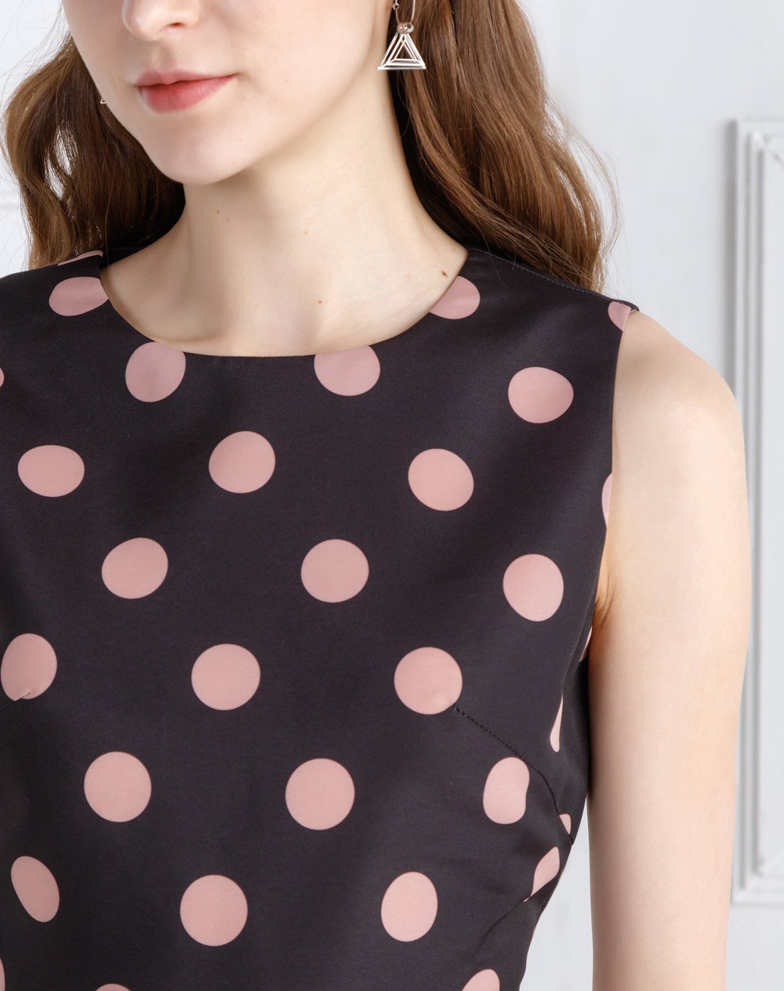 波点复古无袖连衣裙