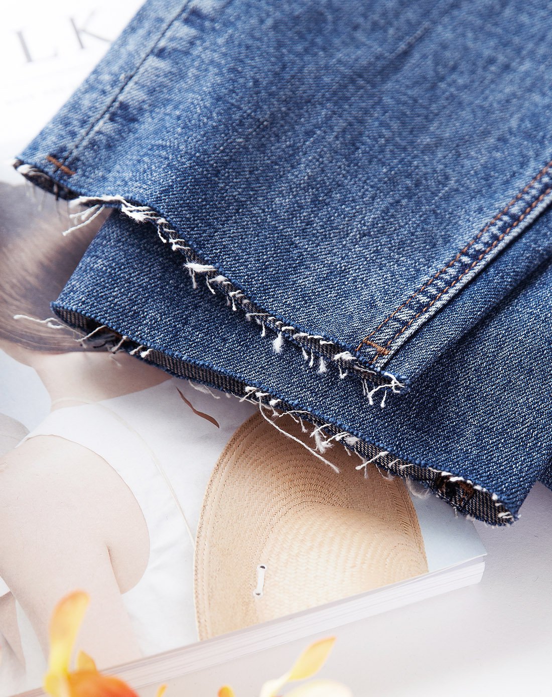 女款中腰吊磨宽松裤子九分小脚牛仔裤