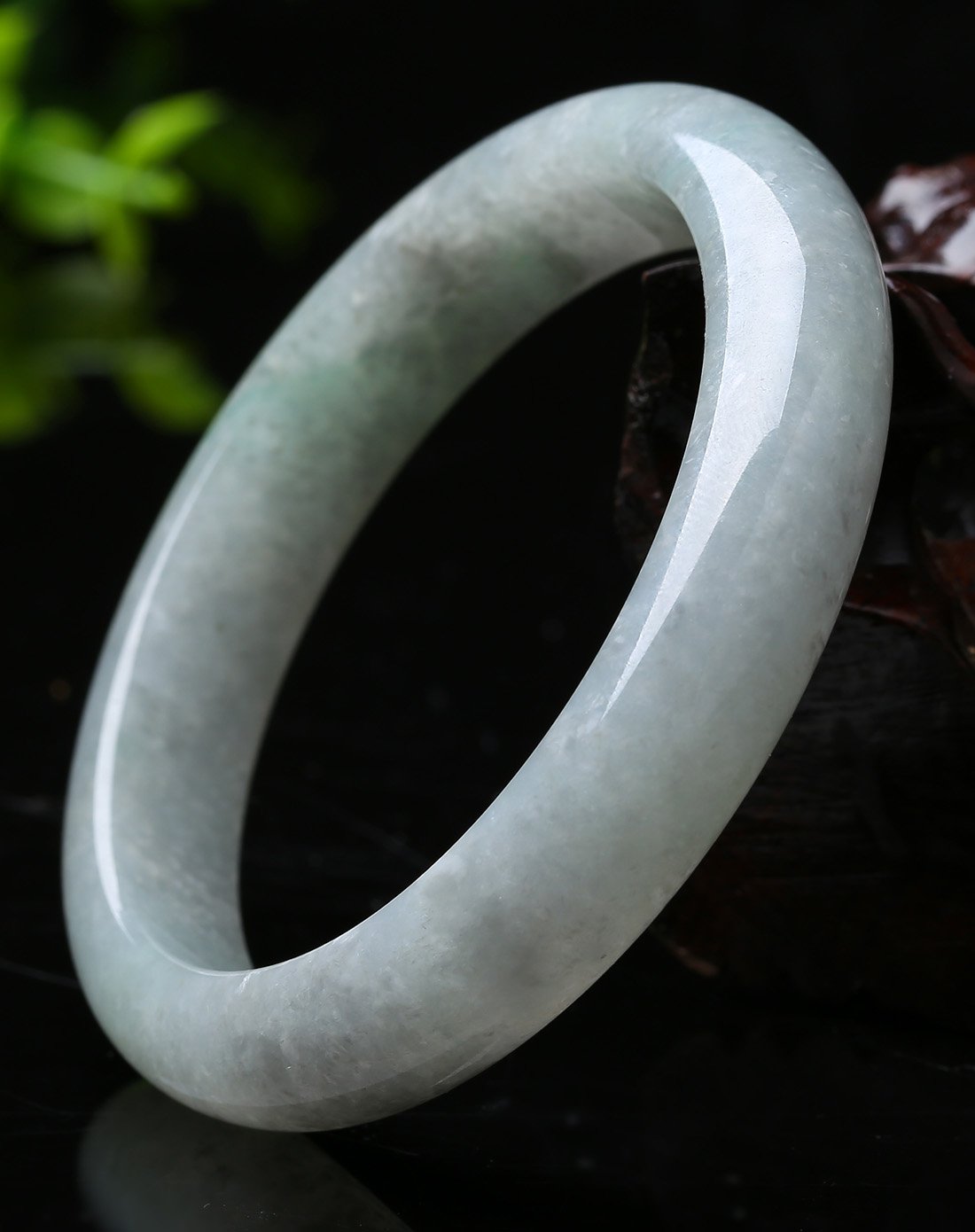 tamina 天然翡翠a货糯种水润淡绿正装翡翠手镯/玉手镯手链