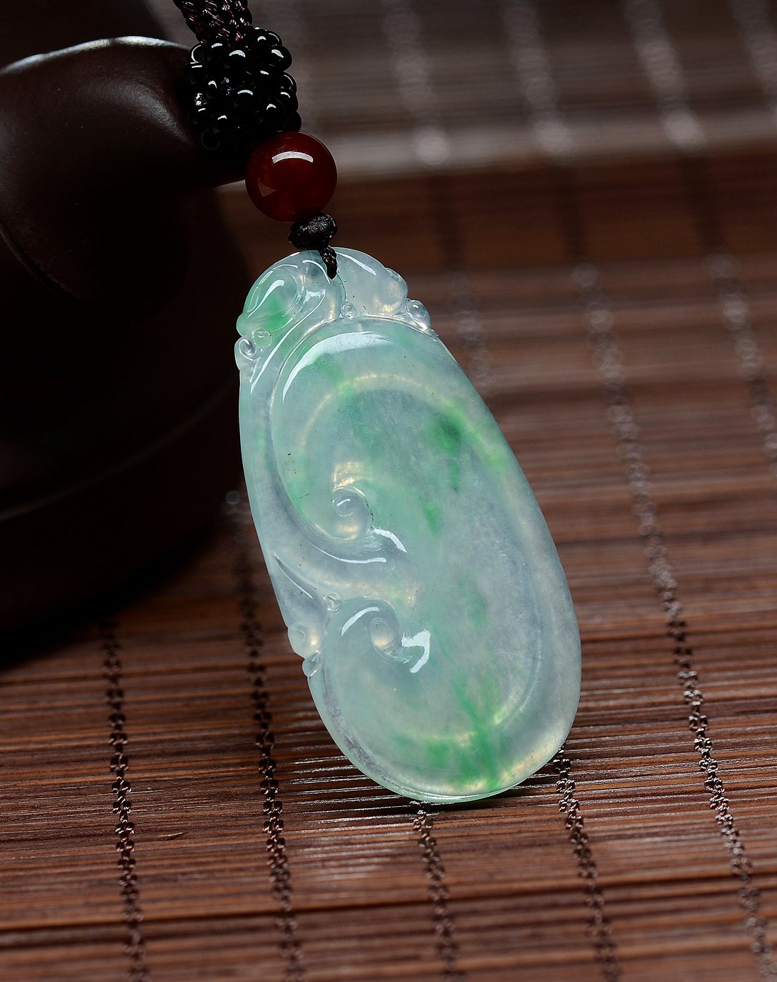 金万年 冰种水润金丝种飘阳绿如意天然a货翡翠吊坠/玉挂件