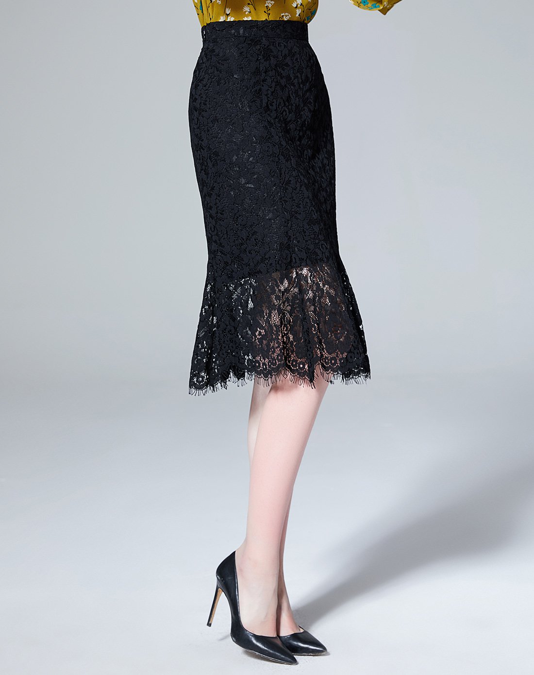 时尚复古百搭女士黑色蕾丝半身裙 简约通勤优雅镂空纯色透视包臀半裙