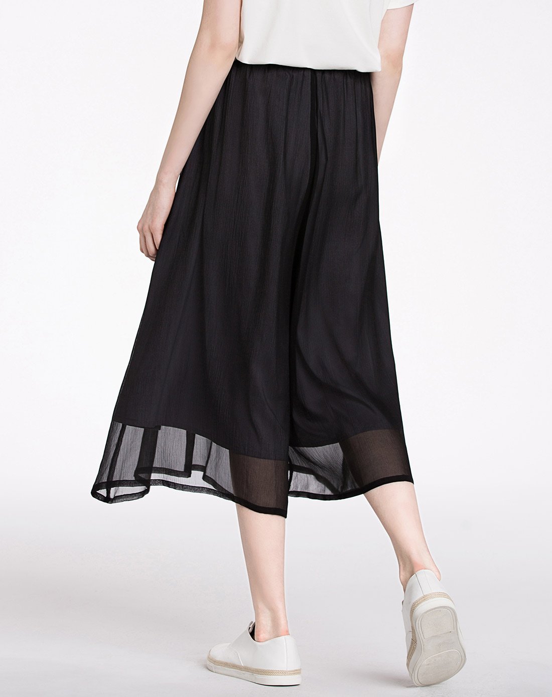 2018春夏新品时尚舒适桑蚕丝抽带纯色大波浪下摆休闲七分裙裤女款