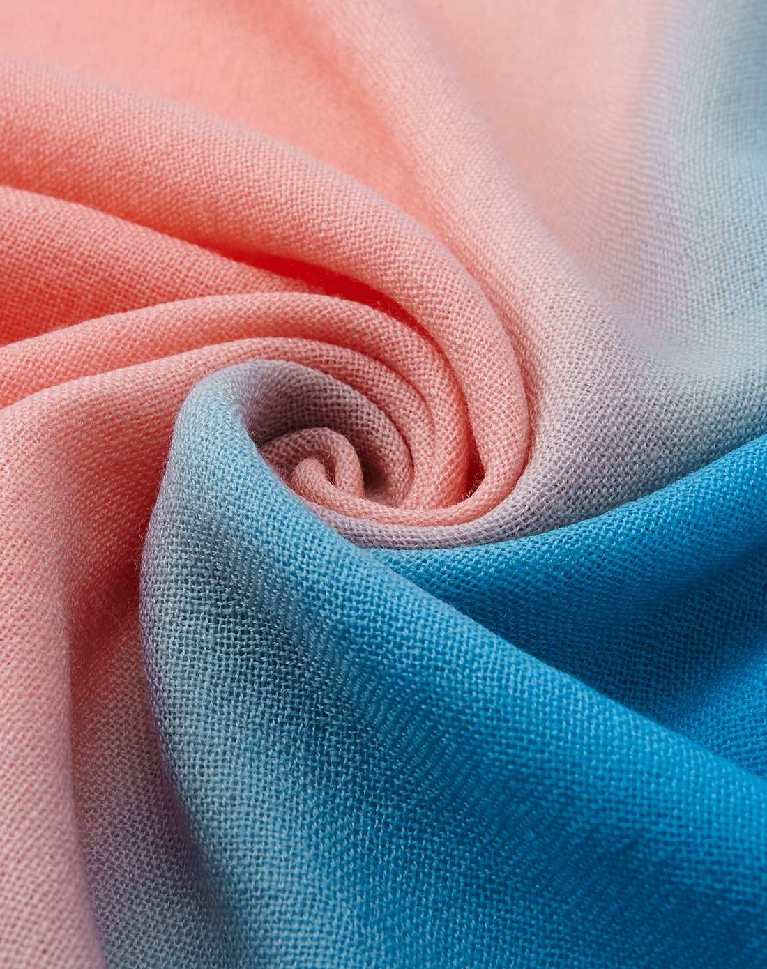 唯品会专供经典马卡龙渐变色羊毛保暖披肩围巾