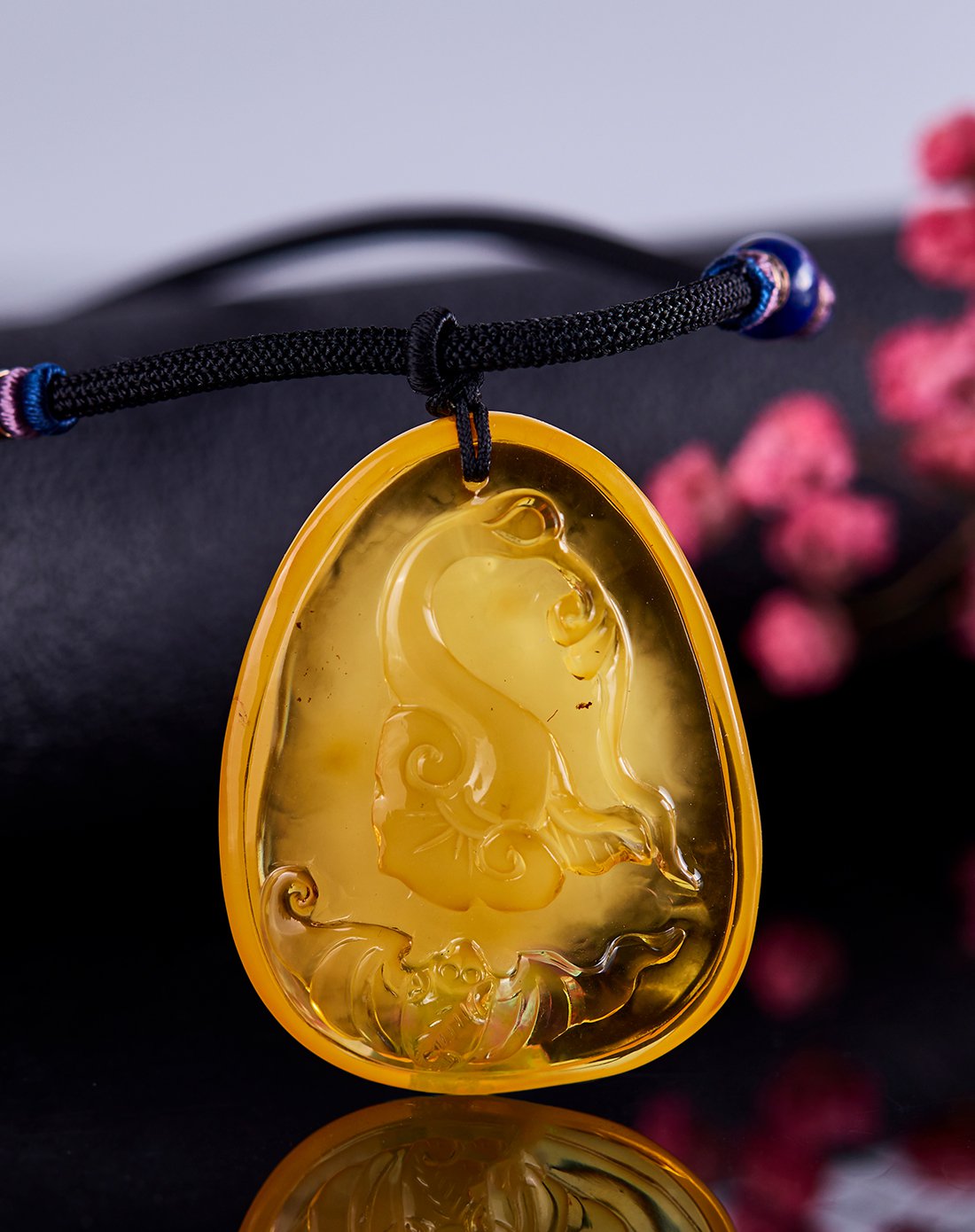 嘉乐琥珀 蜜蜡雕刻吊坠 蝙蝠 男女款蜜蜡挂件 附证书