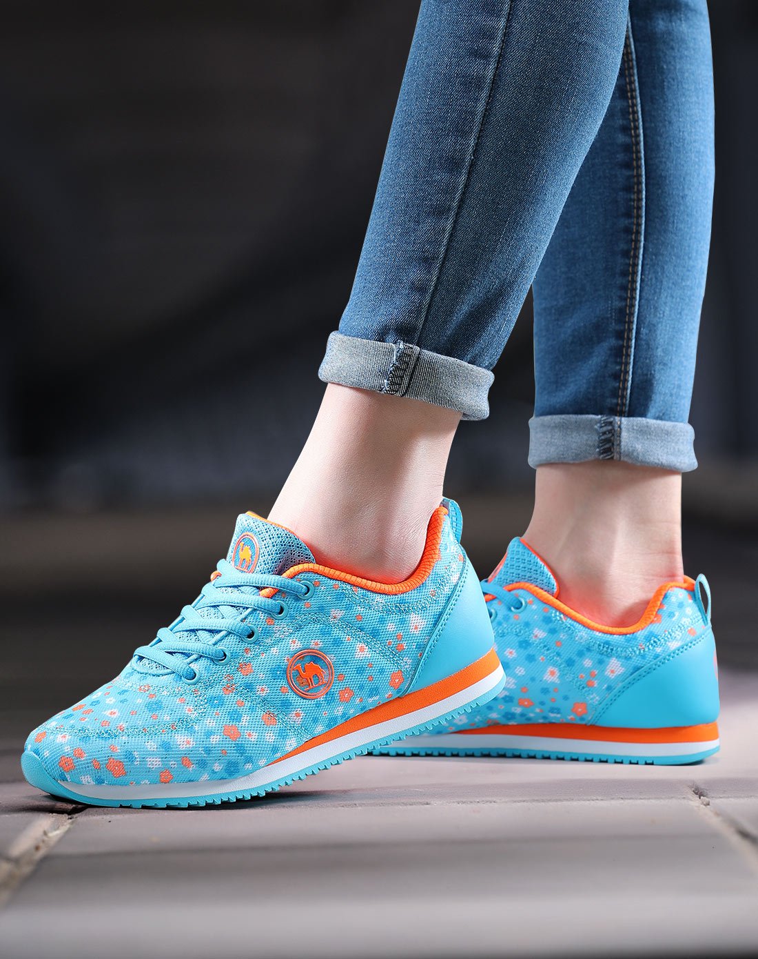 骆驼牌清新印花 女跑步鞋 缓震耐磨运动休闲鞋女鞋