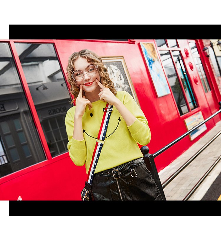 活力黄长袖毛衣女