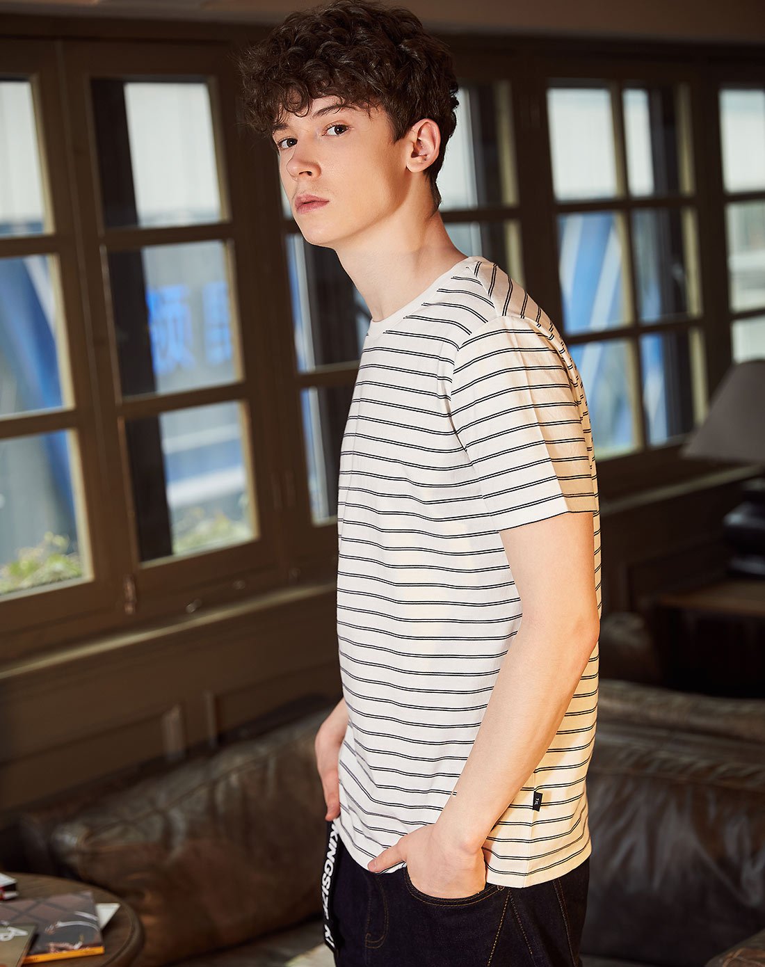 唐狮tonlion男装时尚in货专场男合体型色织细条纹短袖t袖623210022483