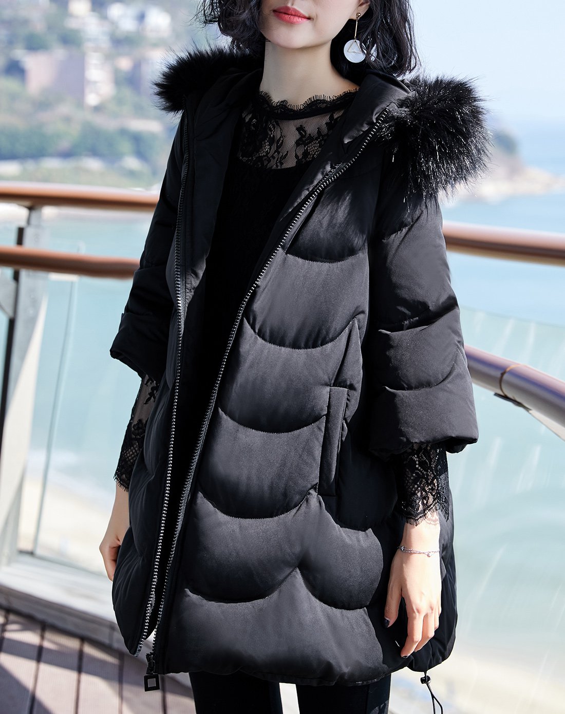 羽绒服正品和高仿的差别,轻松认清这些问题