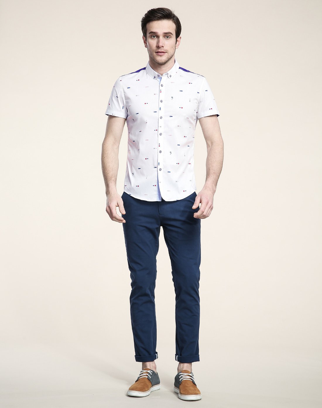 骆驼camel男装特卖旗舰店(旧)时尚印花修身 短袖衬衫w6e1342221ba