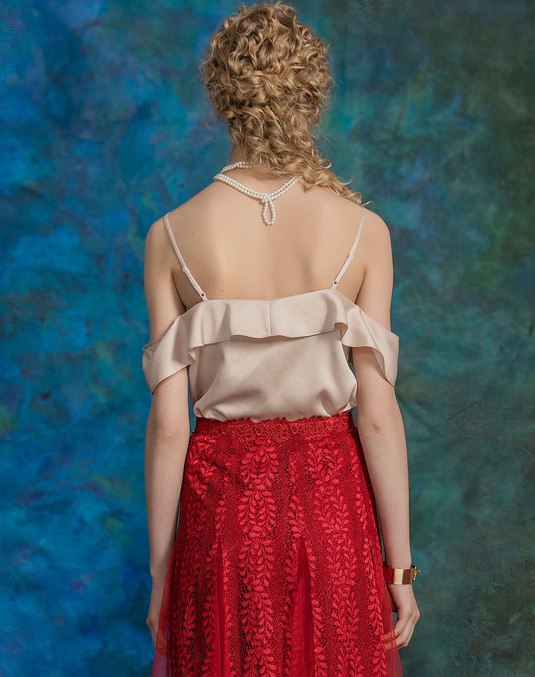 复古荷叶边吊带露背一字肩上衣女