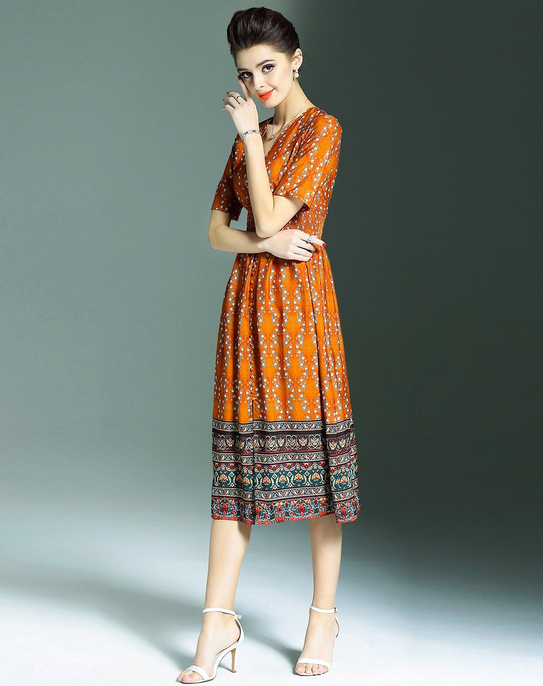 雅kemanya女装2018年珂曼雅新品时尚v领高端大气收腰显瘦长款连衣裙