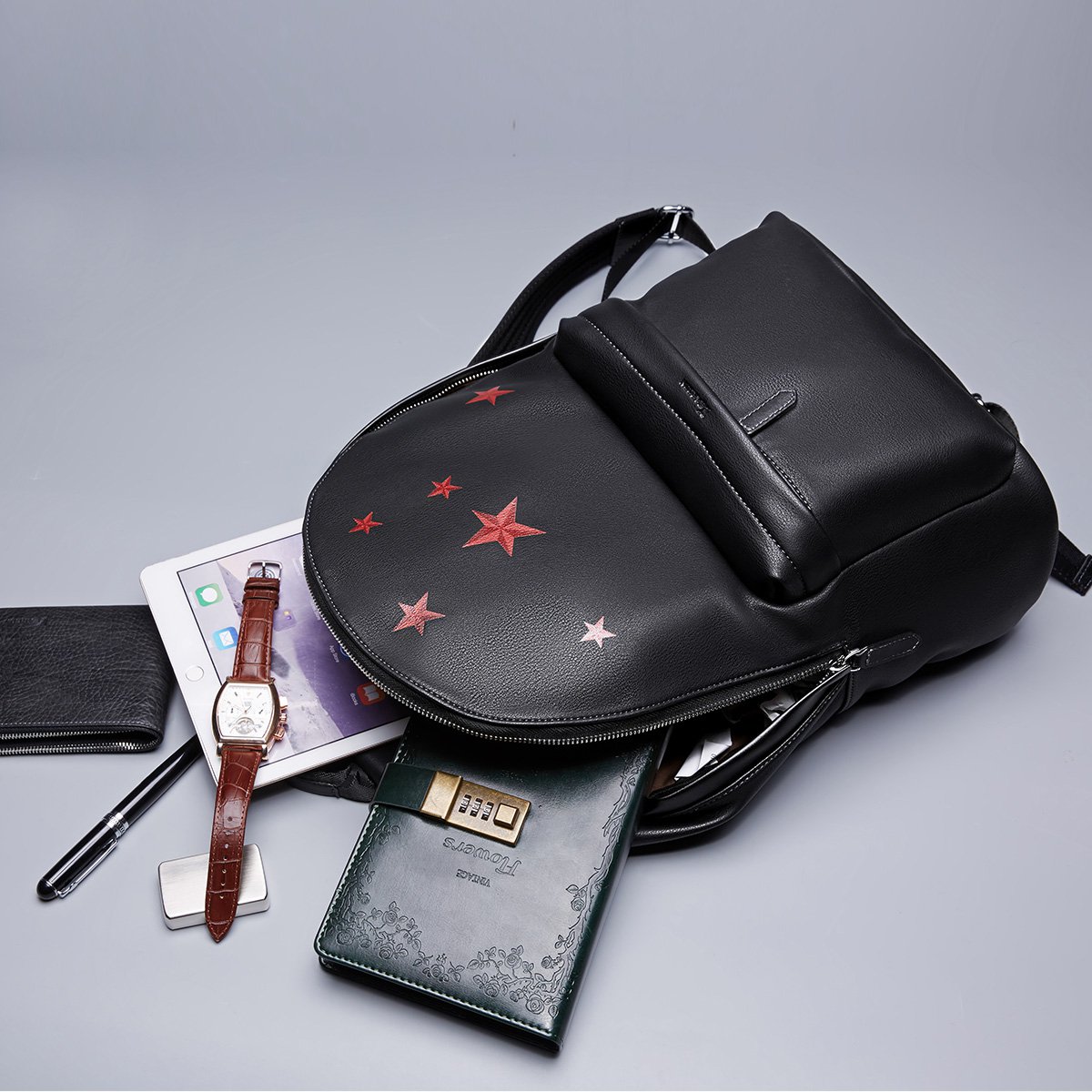 意尔康学院风大容量男士双肩包 旅行包