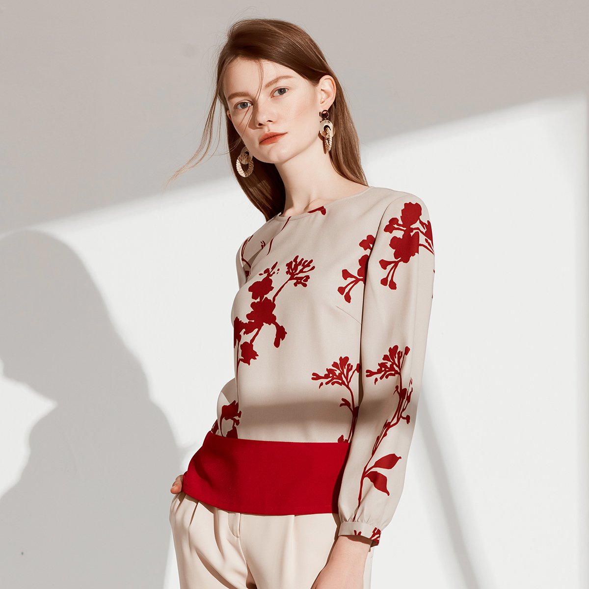 fufen福芬女装特卖旗舰店 fufen福芬2018春夏新款宽松长袖t恤女印花